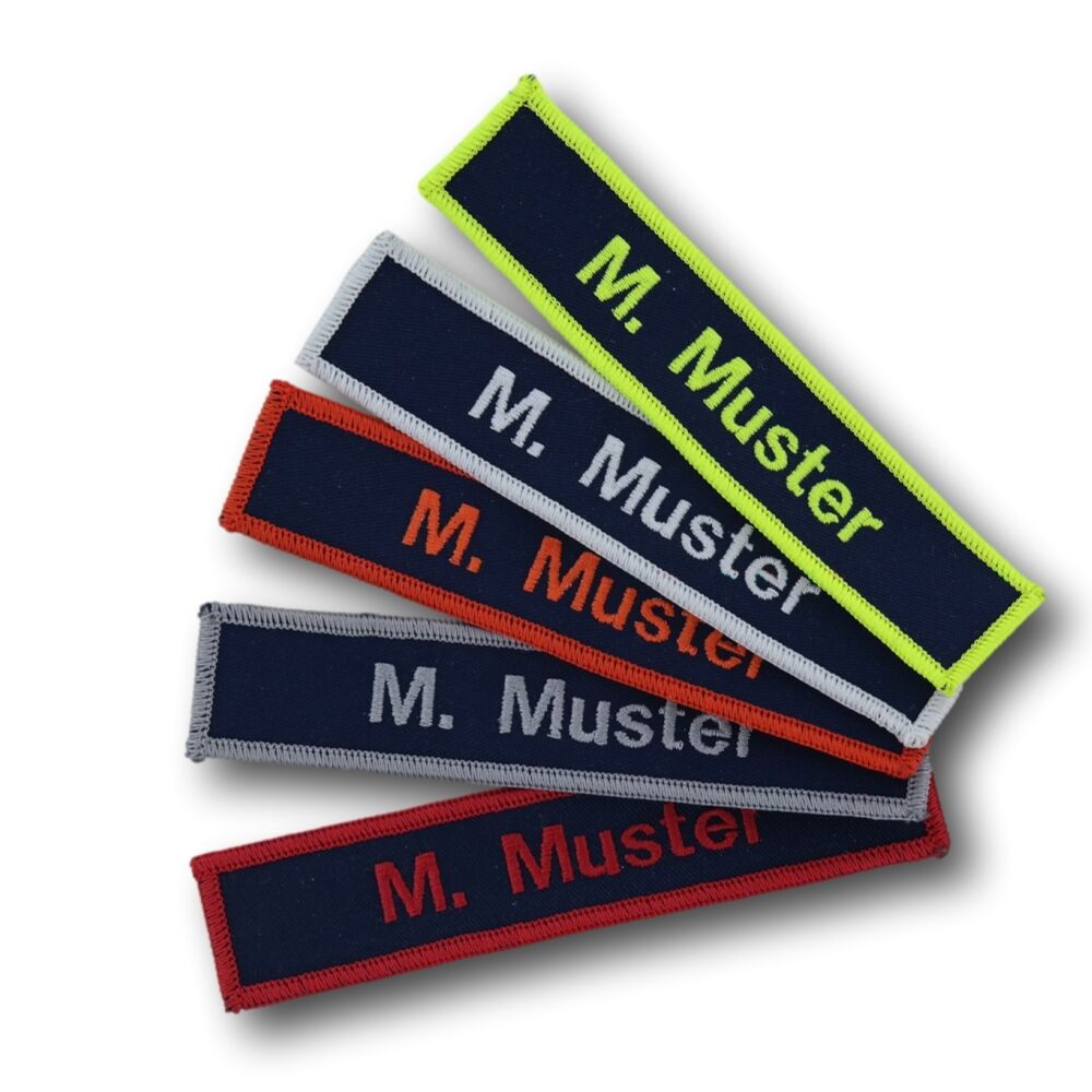 Namenstreifen dunkelblau 12,5 cm  mit farbigen Kettelrand  Namenstreifen dunkelblau 12,5 cm  mit farbigen Kettelrand