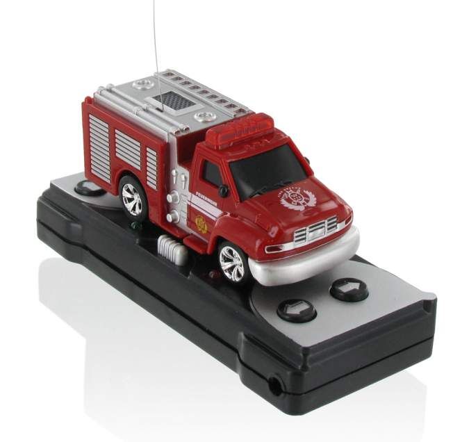 Ferngesteuertes Feuerwehrauto
