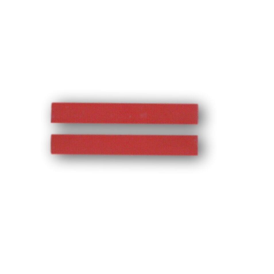 Helmkennzeichnung rote Balken